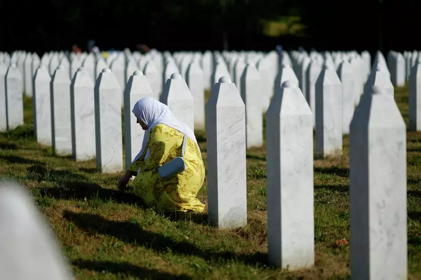 A 30 años del genocidio de Srebrenica: el mundo recuerda la peor masacre en Europa desde el Holocausto