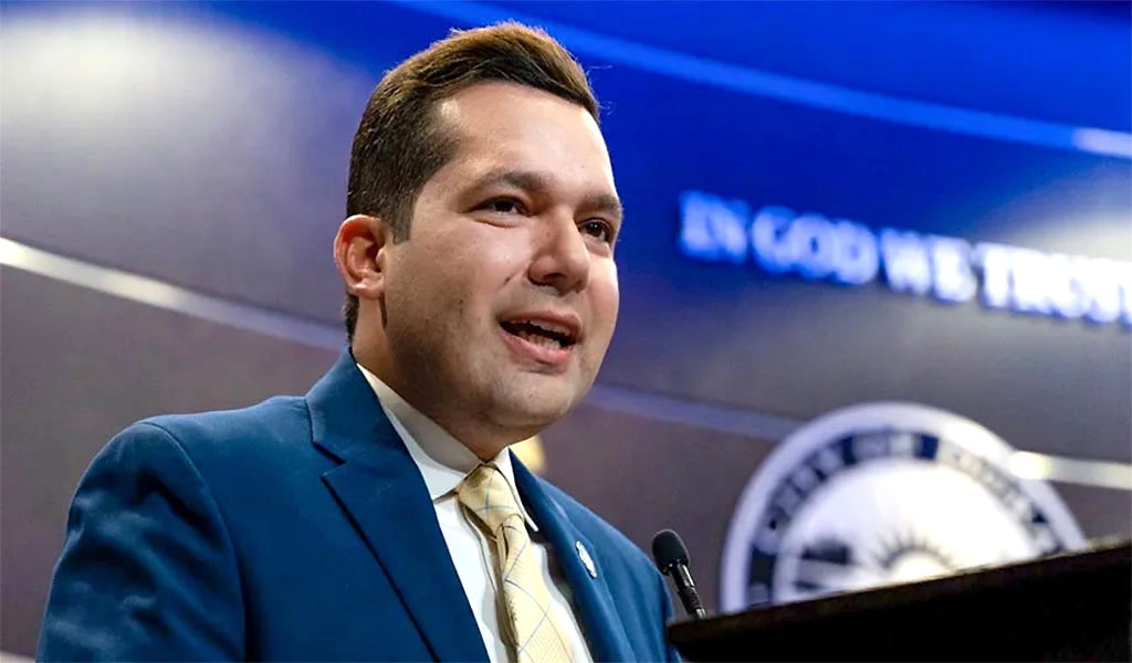 El concejal de Doral Rafael Pineyro denuncia redadas de ICE y pide revisión de operativos migratorios