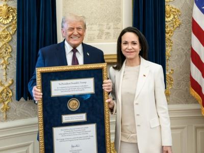 Fundación Nobel reafirma que el Premio Nobel de la Paz no es transferible aunque la medalla cambie de manos