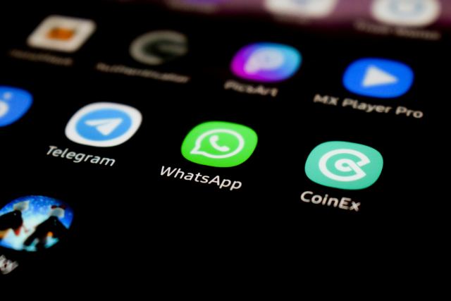 Cómo proteger tu WhatsApp de hackeos: 8 ajustes que debes activar hoy mismo
