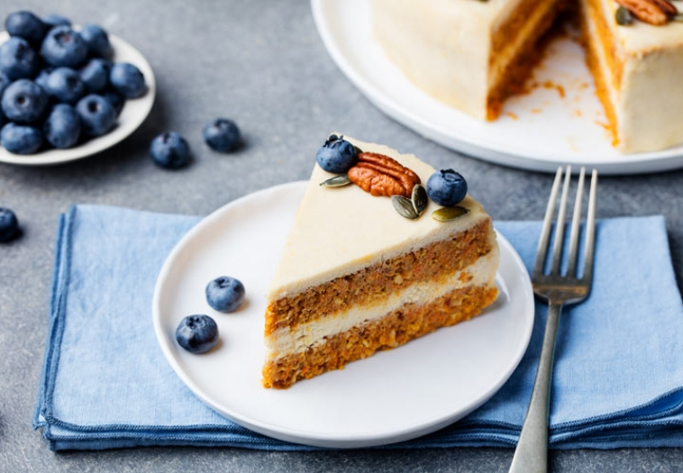 5 Recetas Veganas Fáciles, Deliciosas y Rápidas de Preparar en Casa: Postres y Platos Salados Saludables para Todos los Gustos