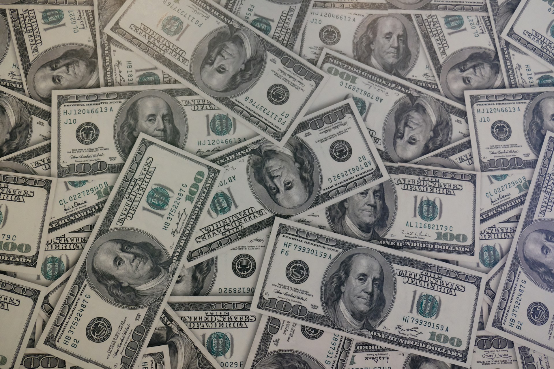 Dólar hoy en Argentina domingo 11 de octubre de 2026: el blue cerró en $1.540 y el oficial en $1.535