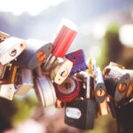 lock »
