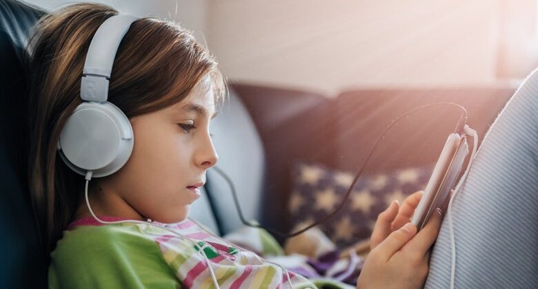 Nina cascos » audición