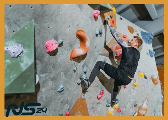 Escalada en Gimnasio: Agarre Fuerte y Confianza Corporal Total | Escalada en Gimnasio Escalada en Gimnasio