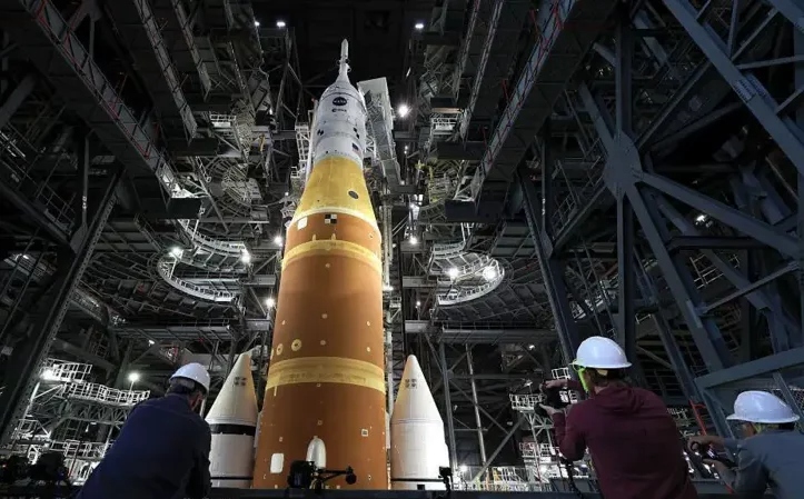 Artemis II despega: las claves de la misión con la que la NASA busca volver a la Luna tras más de 50 años