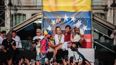 corina sol Rt5iPUEqPEJcevuGqplHs | negociaciones