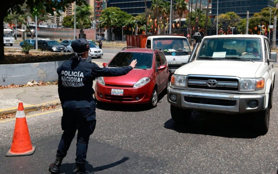 Delcy Rodríguez anunció la eliminación de alcabalas policiales en cascos urbanos y su sustitución por patrullaje preventivo | Delcy Rodríguez Alcabala policial 24 08 2026 | Delcy Rodríguez