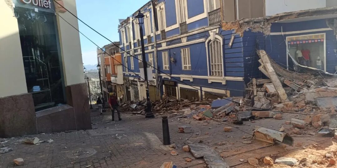 HPXJyVnXIAEyadF.jpg | colombia