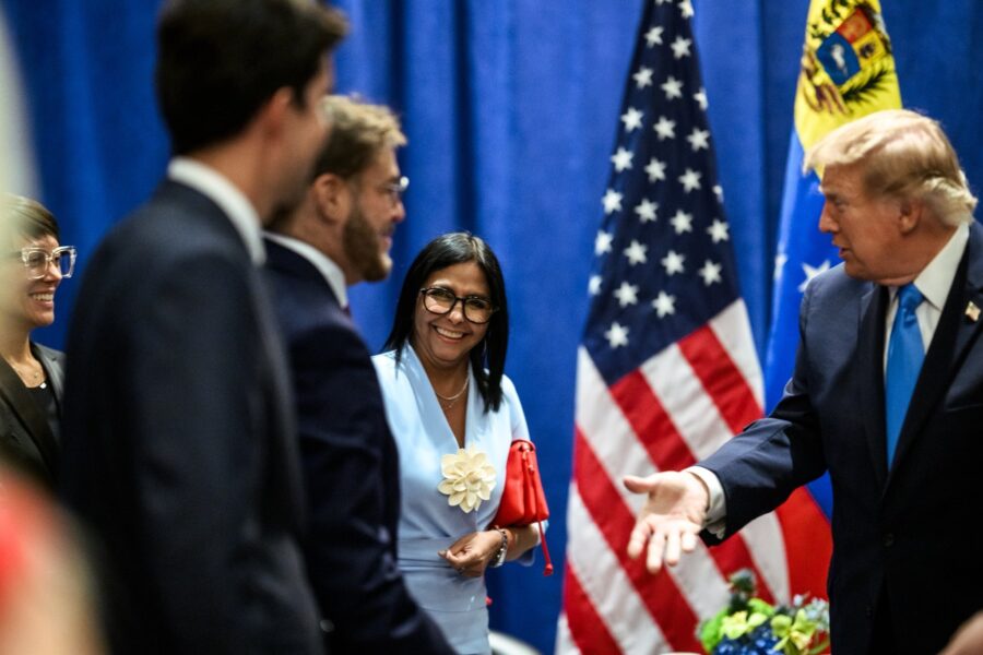 Trump y Delcy Rodríguez sellan el deshielo con un encuentro histórico en Nueva York | maria HS36gYsXIAAsYGU | maria