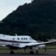 aeronave con matricula hp 4dmb de tipo be 90f pi | maria
