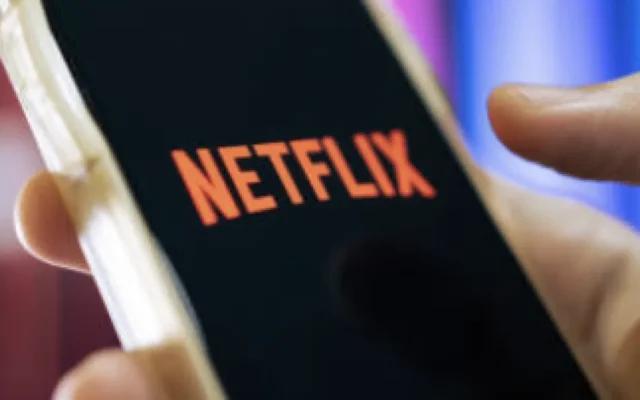 Netflix prepara recorte masivo de 850 empleos mientras sus acciones caen más del 40% en un año
