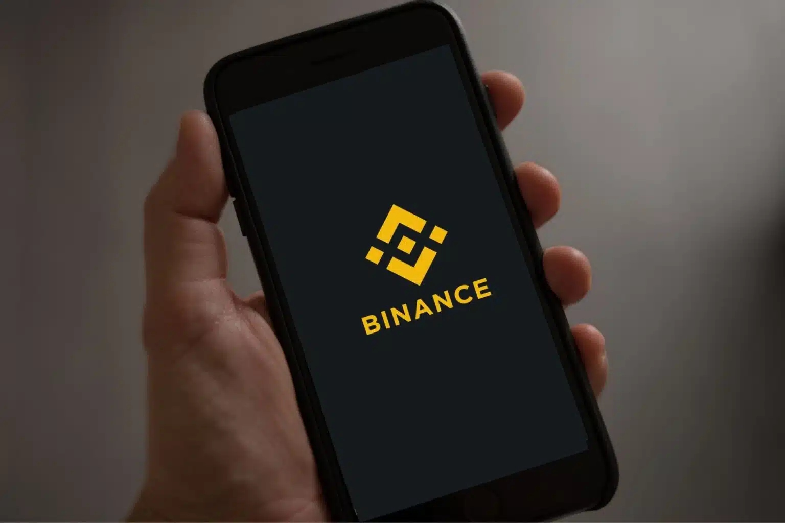 Mercado P2P de Binance en Venezuela moviliza 83% de divisas del BCV
