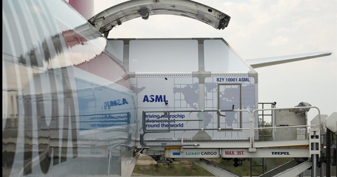 ASML bate récords en Q3 2026: €11,7 mil millones en ventas y prevé escasez de chips hasta 2028