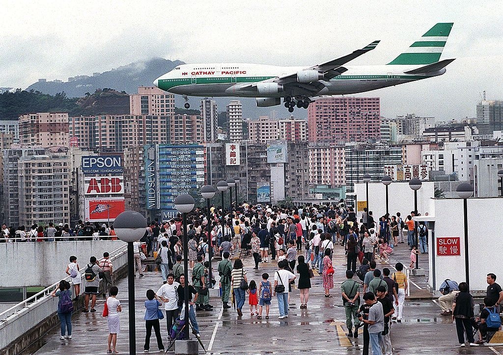 Kai Tak, el aeropuerto de Hong Kong que desafiaba a los pilotos