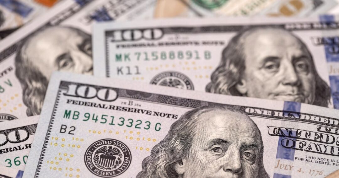 Proyecciones dólar e inflación Argentina diciembre 2026