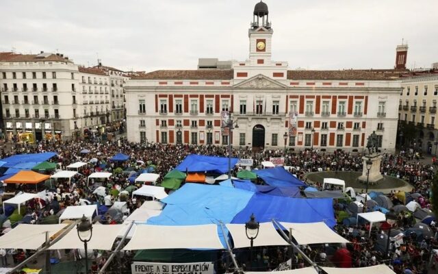 Acampada en Madrid por la vivienda: protestas resisten bajo la lluvia
