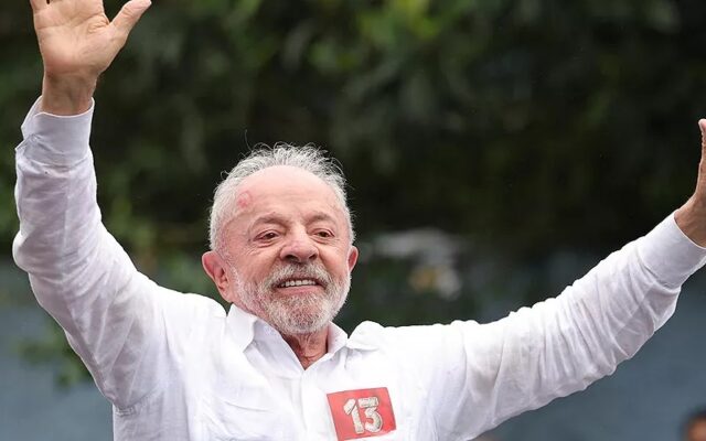 Lula gana la segunda vuelta en Brasil con 51,76%: remontada histórica