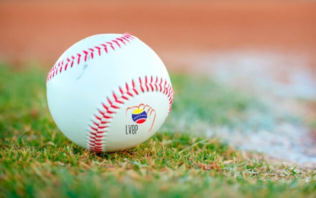 Brewers conquistan su primera Serie Mundial al vencer 4-1 a los Rays en el Juego 5