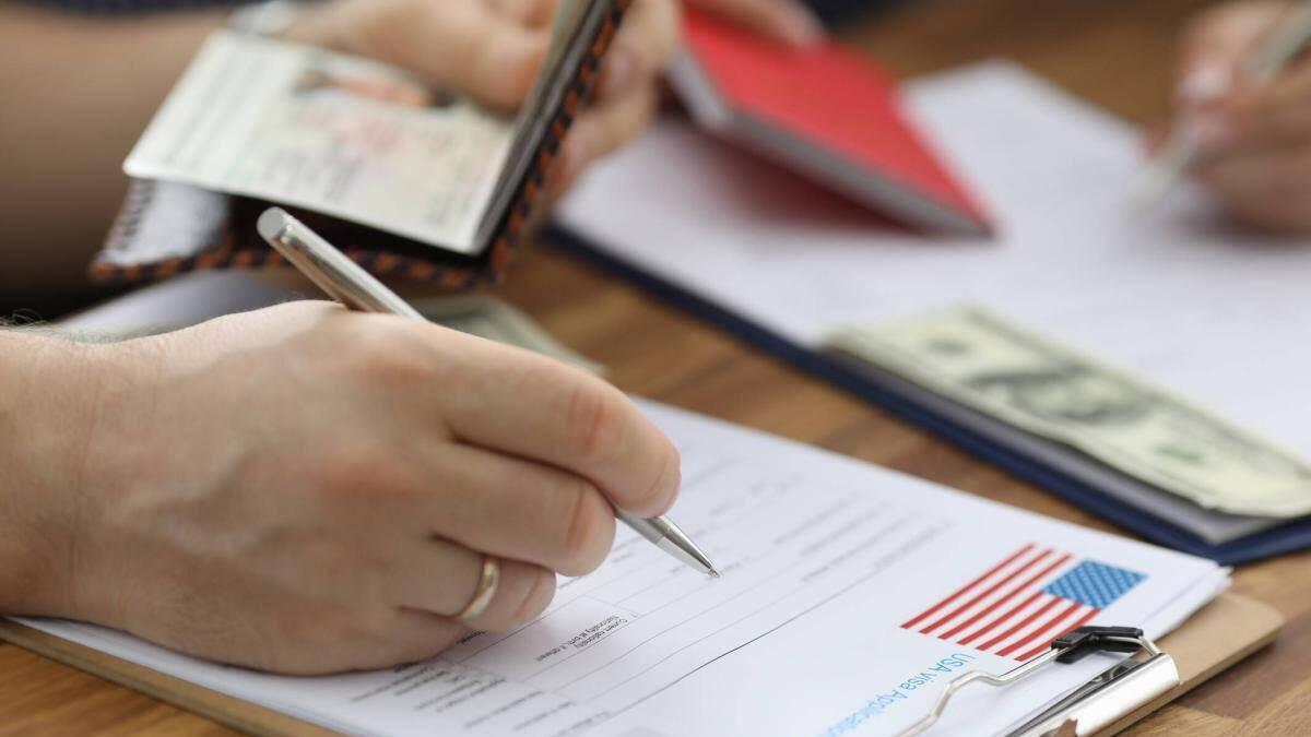 Ofertas de empleo falsas en Estados Unidos: cómo detectarlas
