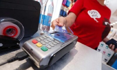 tarjeta contactless | monedas de América Latina